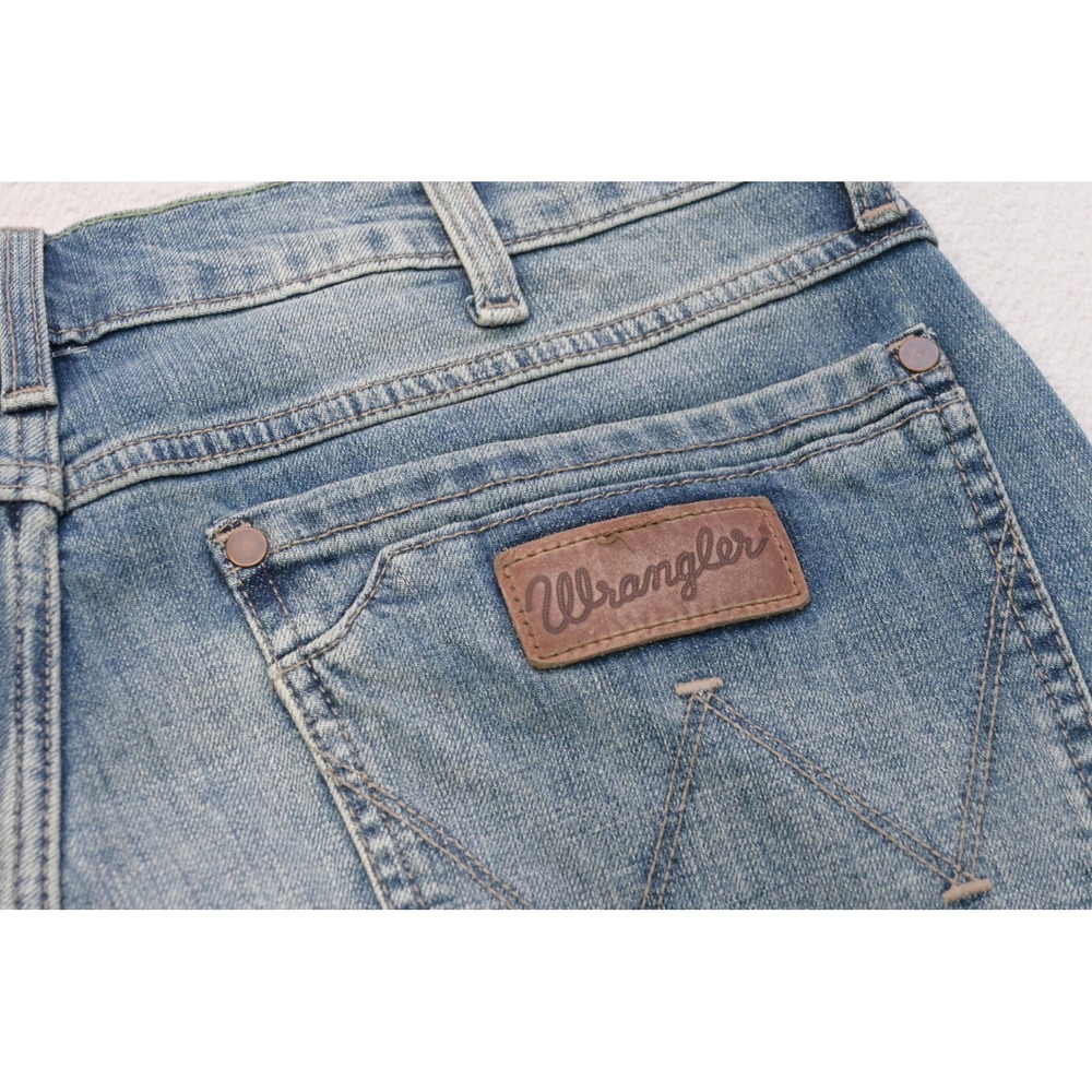 Wrangler Retro Slim Straight Jeans Mens 32x32 Light Wash 1088MWZJK Excellent